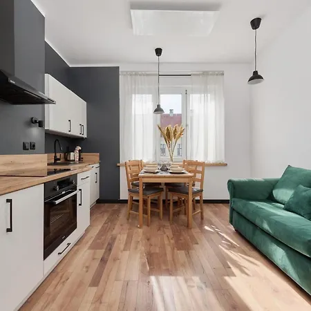 Norwida With Balcony Downtown By Renters * Wroclaw