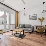 Apartment Norwida With Balcony Downtown By Renters *