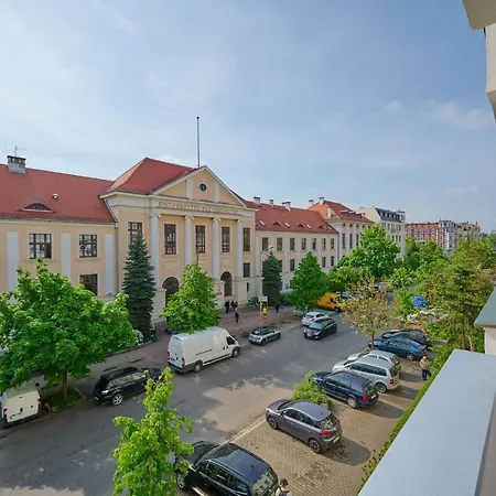 公寓 Norwida With Balcony Downtown By Renters *