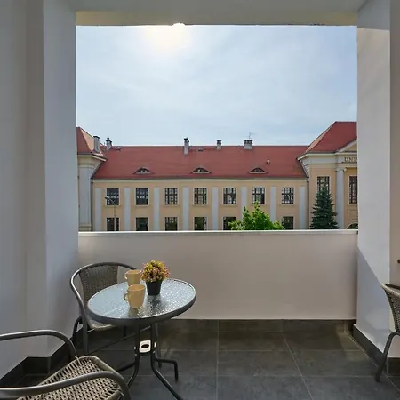 Norwida With Balcony Downtown By Renters Breslau